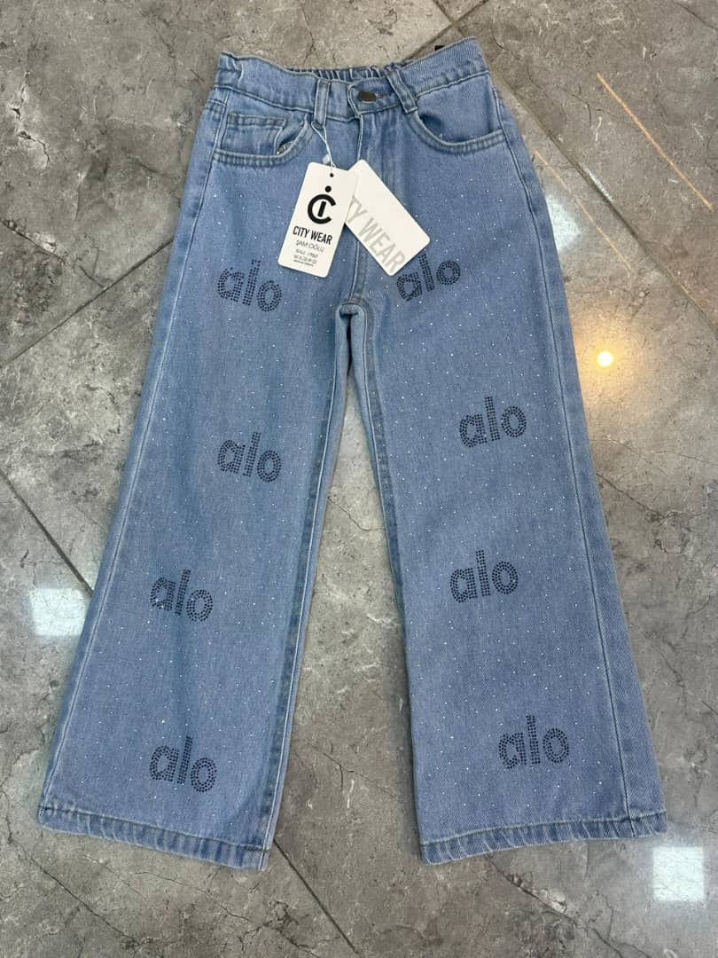 PANTALLON JEANS 6 ans _ 10 ans